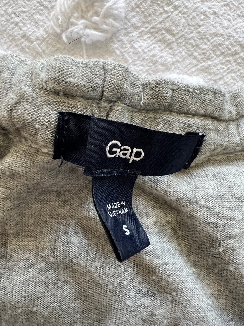 GAP Light Gray High-Low Layered Ruffle Skirt - Picture 6 of 8